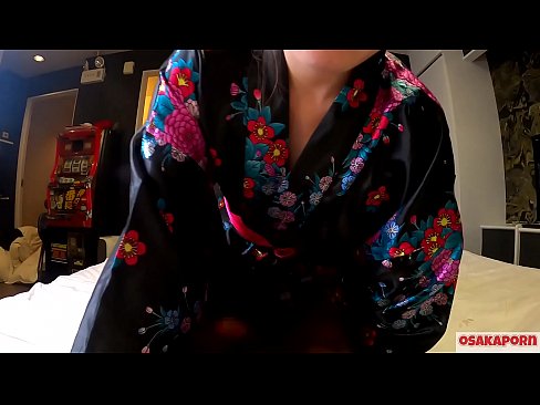 ❤️ Ung cosplay tjej älskar sex till orgasm med en spruta i en hästskötare och en avsugning. Asiatisk tjej med hårig fitta och vackra bröst i traditionell japansk dräkt i amatörvideo som visar onani med knullleksaker. Sakura 3 OSAKAPORN. ️❌ Anal video at us ❌