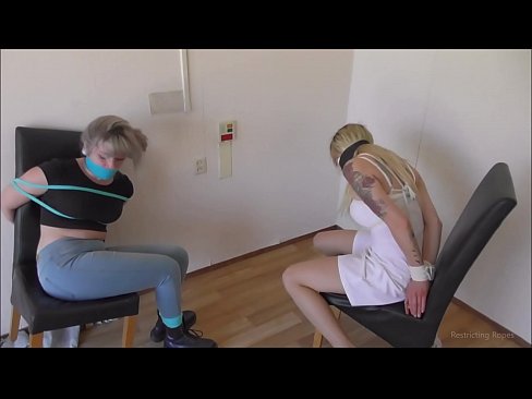 ❤️ Beroende / bunden och munkavle / jungfru i nöd ️❌ Anal video at us ❌