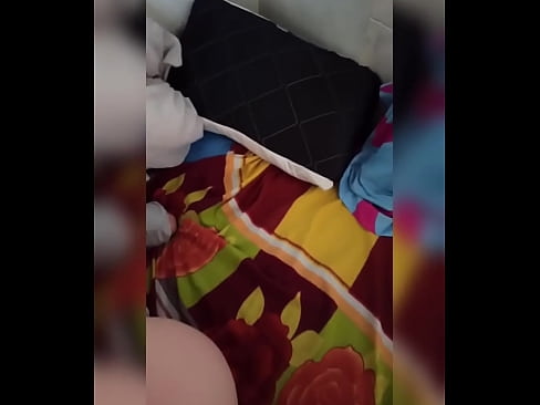 ❤️ Min rumskompis är ensam hemma eftersom hennes man är på semester och jag tar tillfället i akt att knulla henne och fylla hennes röv med mjölk. ️❌ Anal video at us ❌